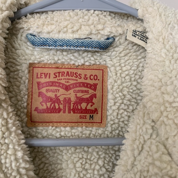 Levi’s Original Sherpa Trucker Jacket Size Medium - Picture 4 of 9